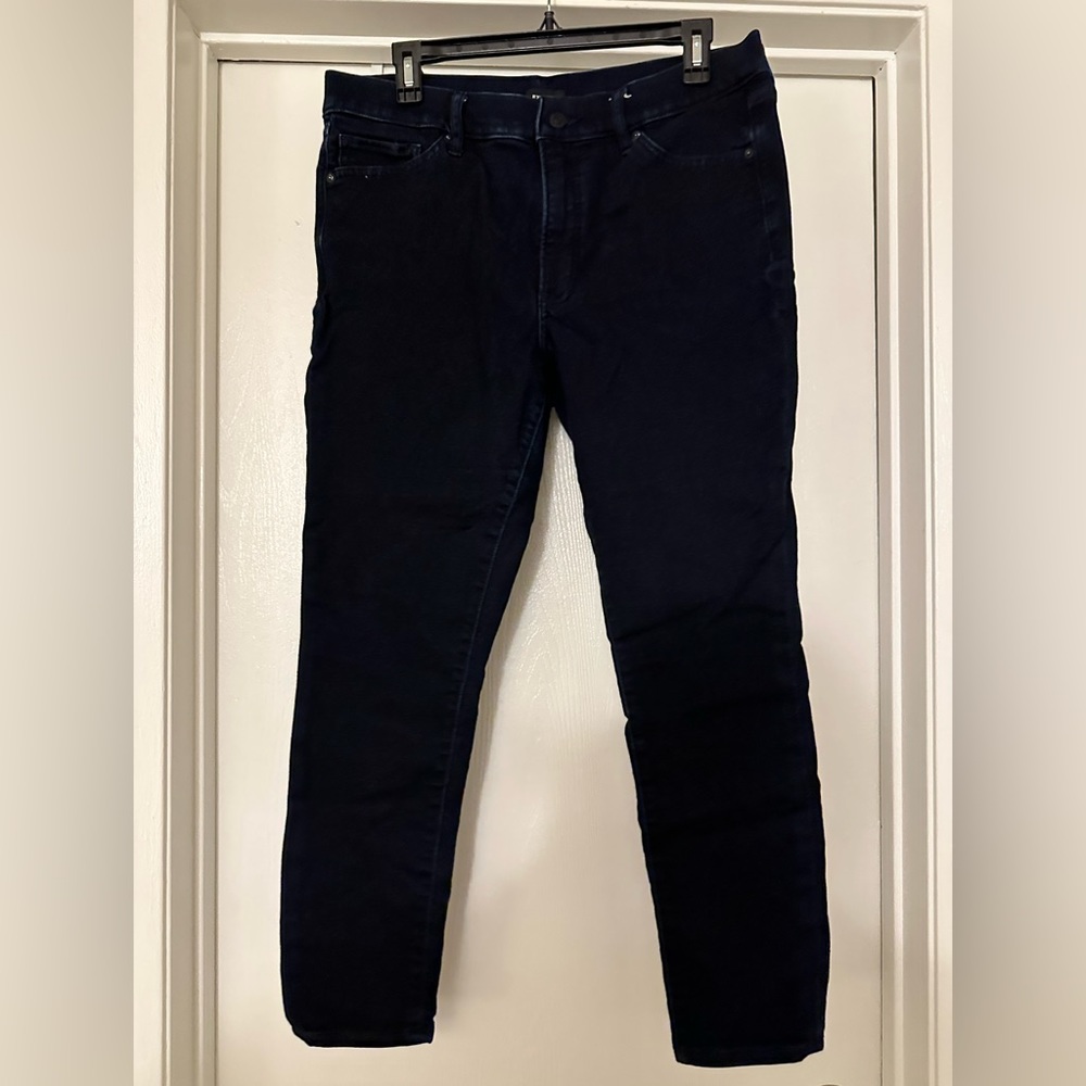EUC Express Mid Rise Skinny Dark Wash Dark Rinse 12